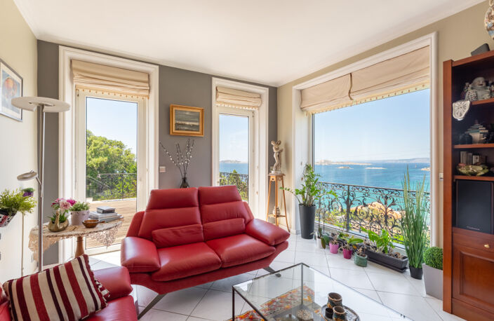 200m de la MER, Roucas Blc, VUE MER, 140m2, 3/4 chbres, JARDIN 650m2, TERRASSES 170m2 & 4 PKGs — photo 3