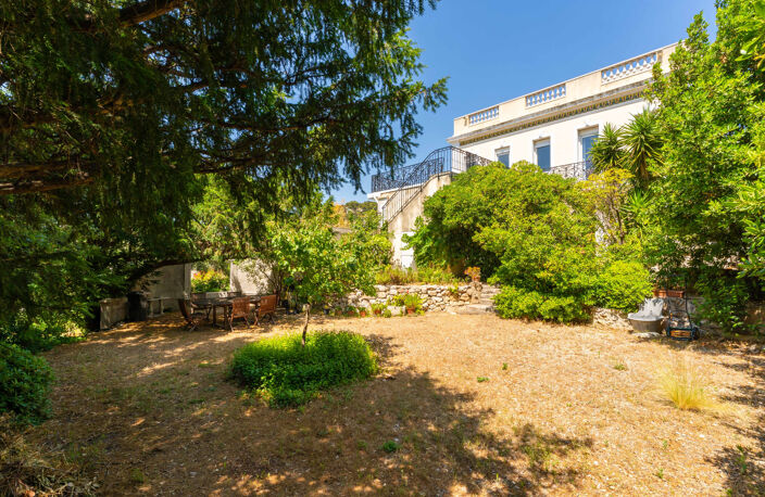 200m de la MER, Roucas Blc, VUE MER, 140m2, 3/4 chbres, JARDIN 650m2, TERRASSES 170m2 & 4 PKGs — photo 4