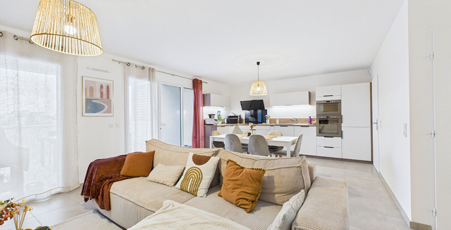 Appartement  T3 neuf  à Bourg Les Valence — photo 1