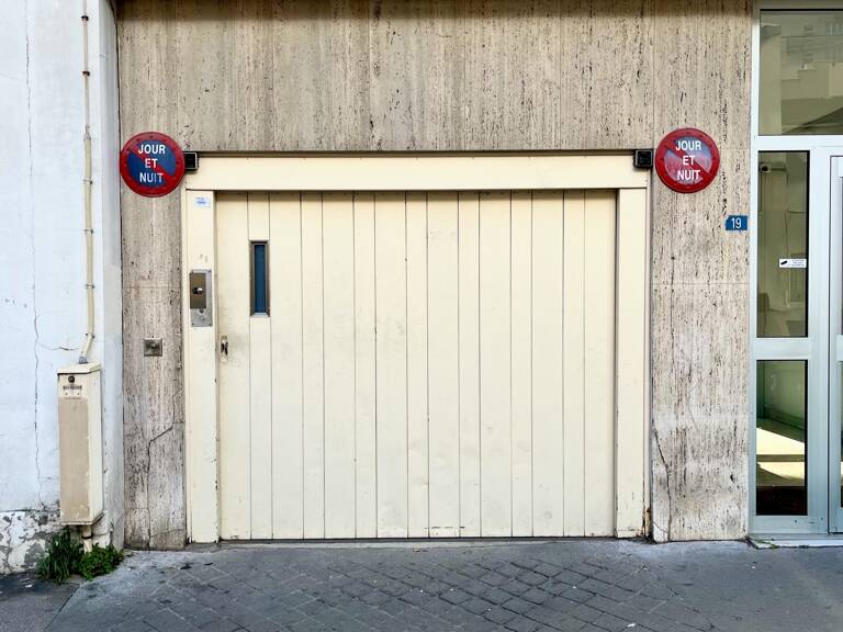 Vente Parking 11 m&sup2; — photo 1