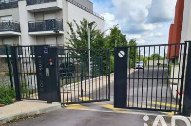 Garage  8000 €