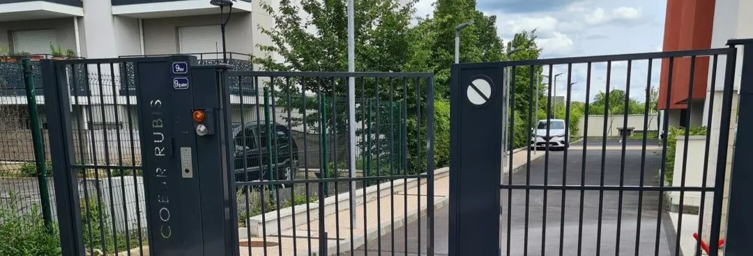 Garage  12 m² à vendre à Pontault-Combault (77340)