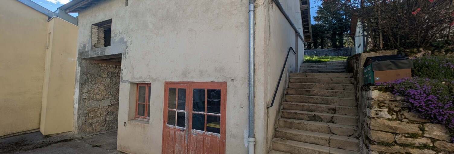 Garage  70 m² à vendre à Géovreisset (01100)