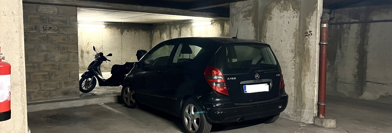 Garage  10 m² à vendre à Paris 14 (75014)