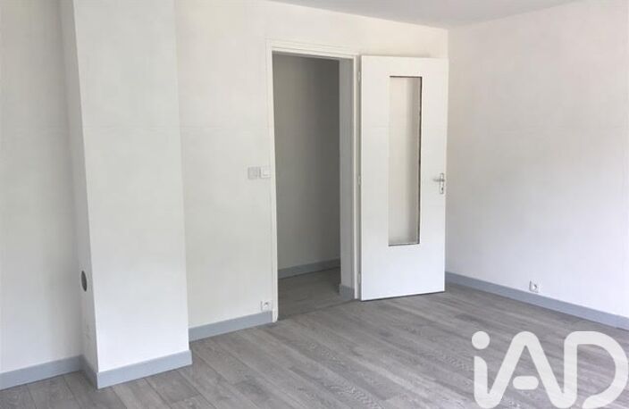 Vente Appartement 4 pièces — photo 2