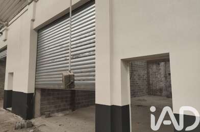 Garage  72000 €