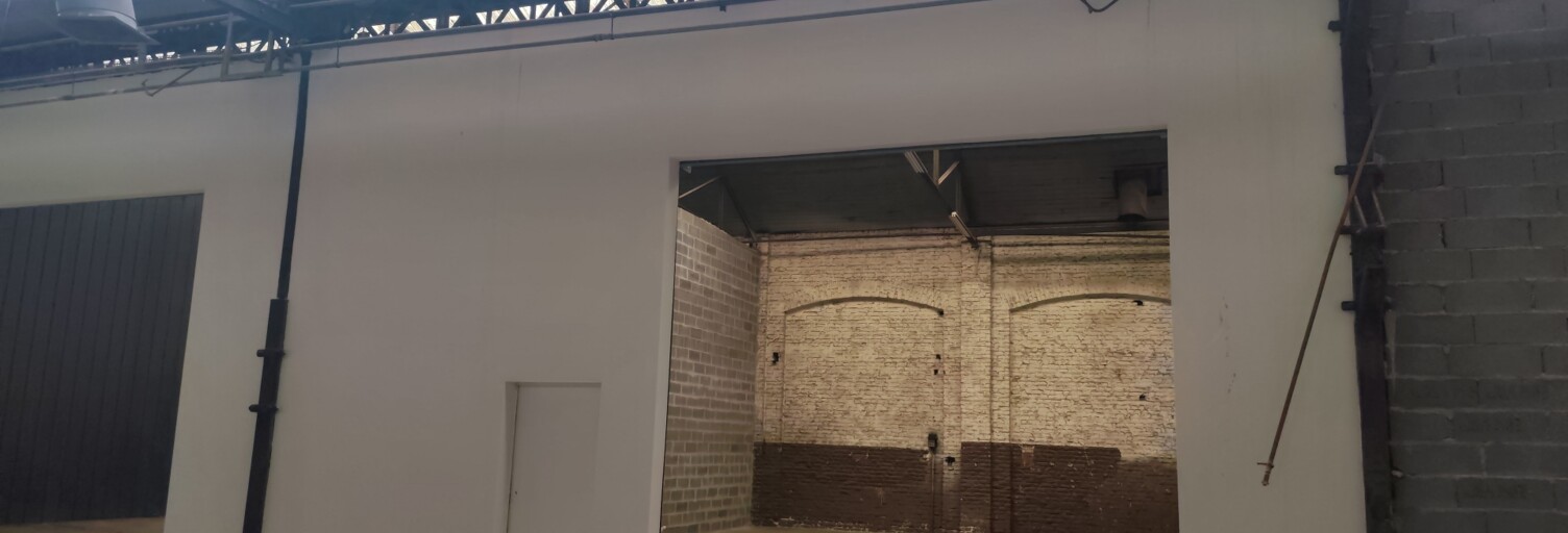 Garage  128 m² à vendre à Roubaix (59100)