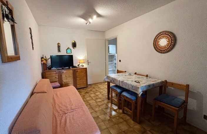 LOCATION SAISONNIÉRE - ST CYPRIEN PLAGE - APPARTEMENT CLIMATISÉ DANS RÉSIDENCE AVEC PISCINE — photo 3