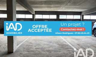 Garage  12 m² à vendre à Noisy-le-Roi (78590)