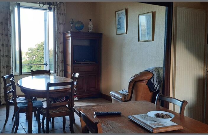 maison de village avec jardin — photo 2