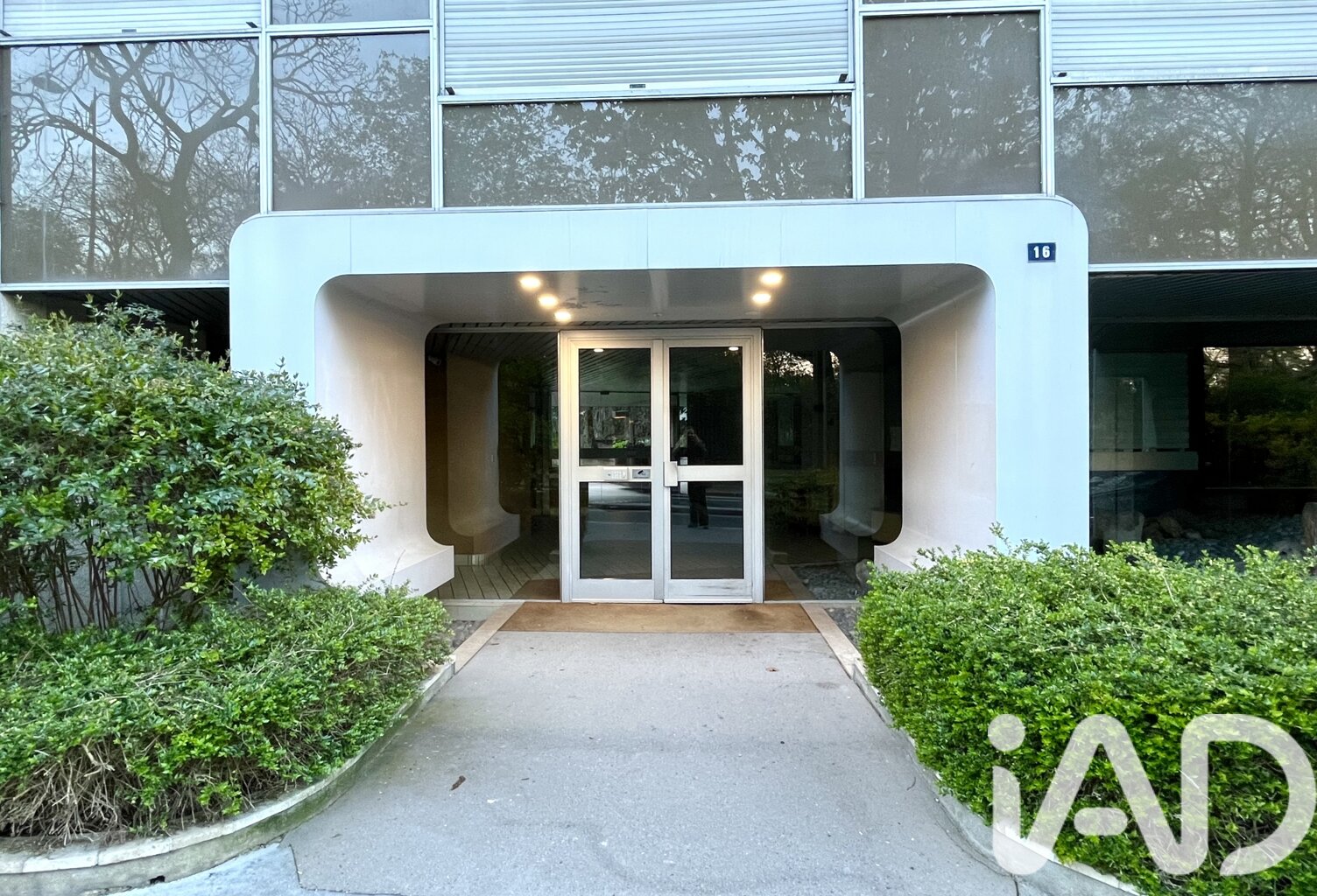 Vente Parking 13 m&sup2; — photo 1