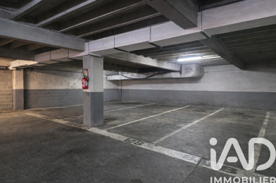 Garage  37200 €