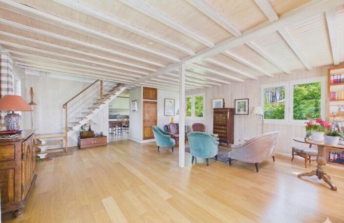 Maison 120m² avec piscine dans un écrin de verdure — photo 2