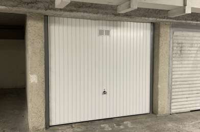 Garage  25900 €