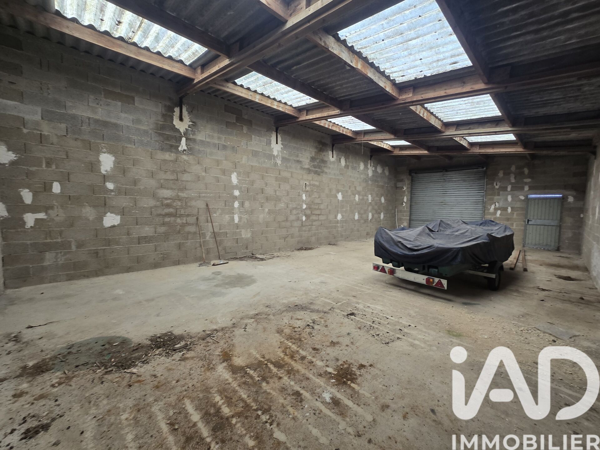 Vente Parking 89 m² - Photo 3