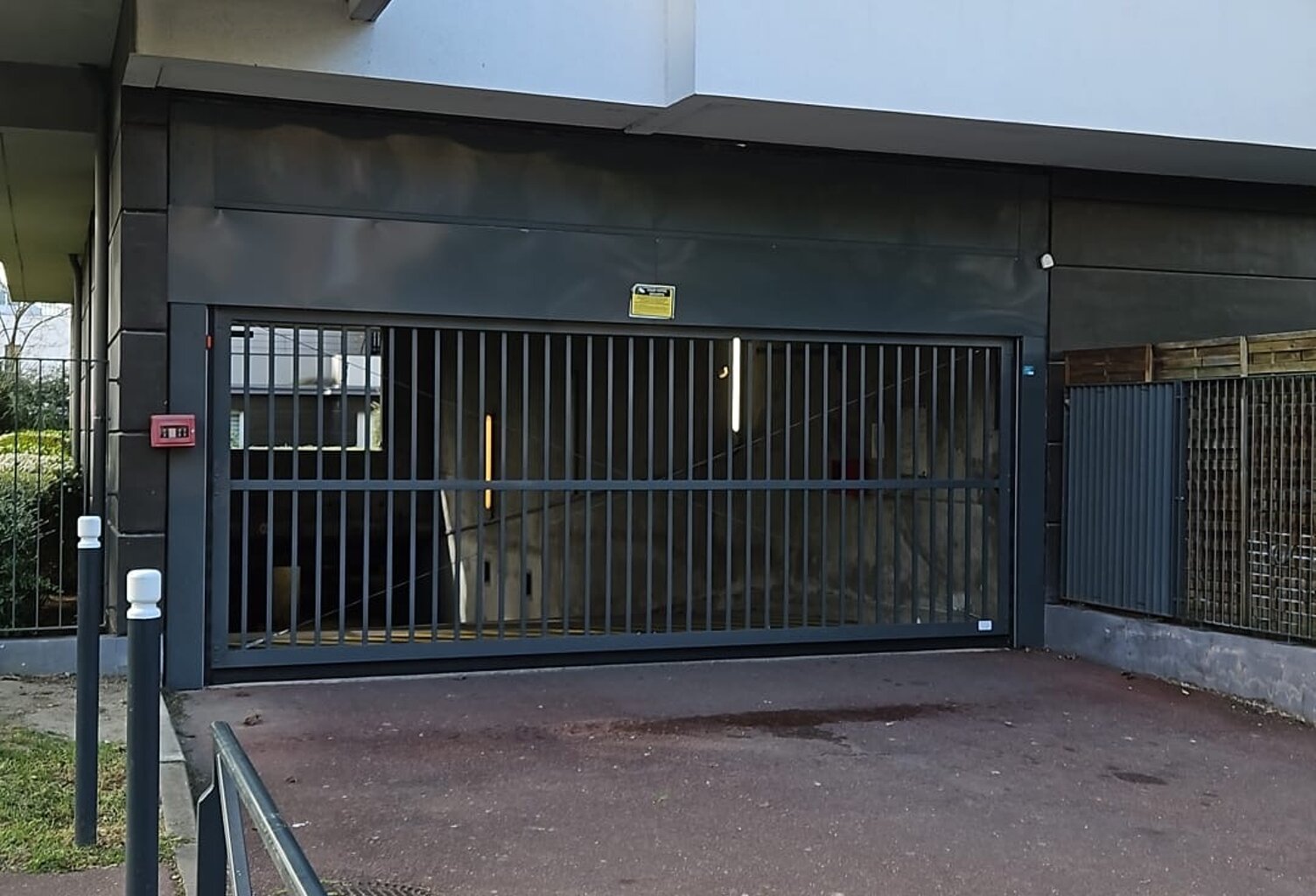 Vente Parking 13 m&sup2; — photo 1