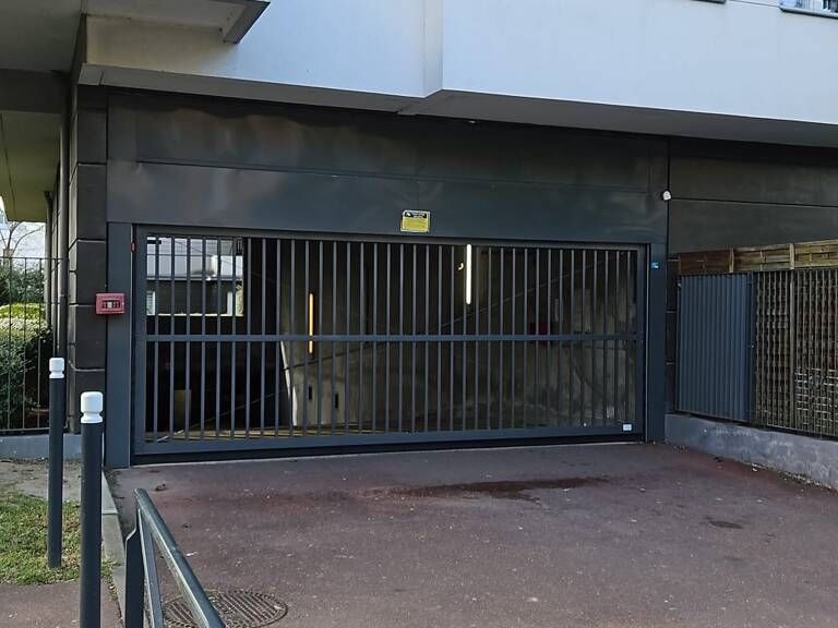 Vente Parking 13 m&sup2; — photo 1