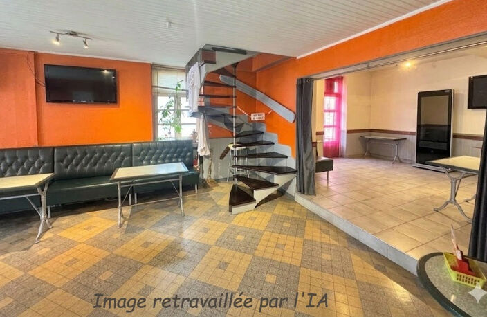 Cugnaux hyper centre Ensemble immobilier murs commerciaux + habitation — photo 2