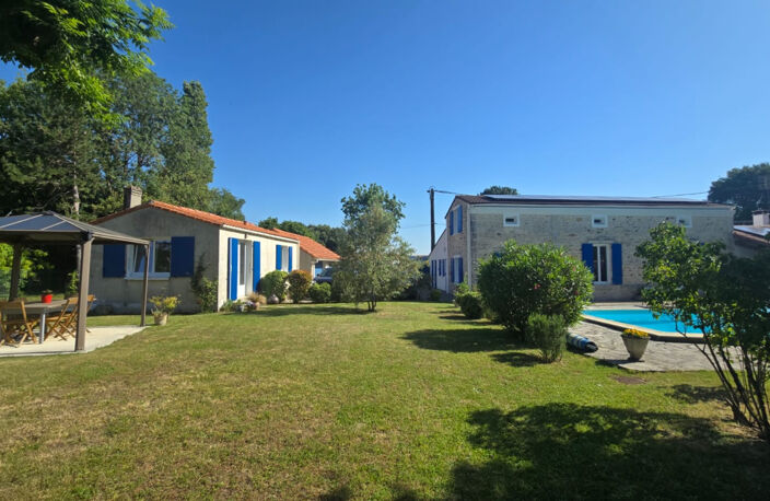 MAISON — photo 2