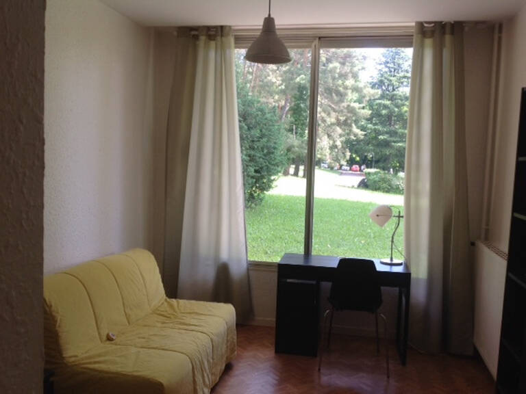 STUDIO MEUBLE  4 ALLEE RESIDENCE ST MURY MEYLAN — photo 1