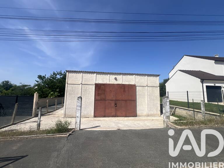 Vente Garage 80 m&sup2; — photo 1
