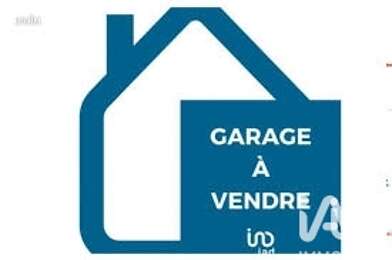 Garage  24000 €