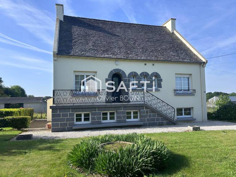 Maison proche commerces et écoles — photo 1