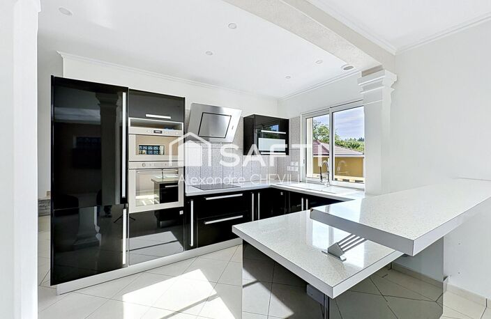 St-Germain : Villa 156m² plain-pied sans travaux — photo 3