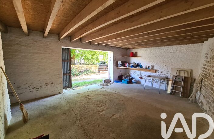 Vente Garage 63 m&sup2; — photo 2
