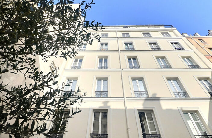 EXCLUSIVITE STI. Edgar Quinet Vavin. Joli studio de 21m2 en — photo 5