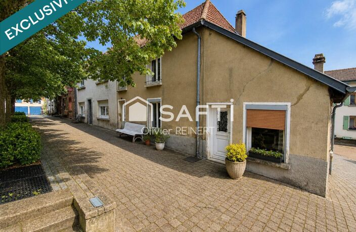Maison sur la place du village — photo 3