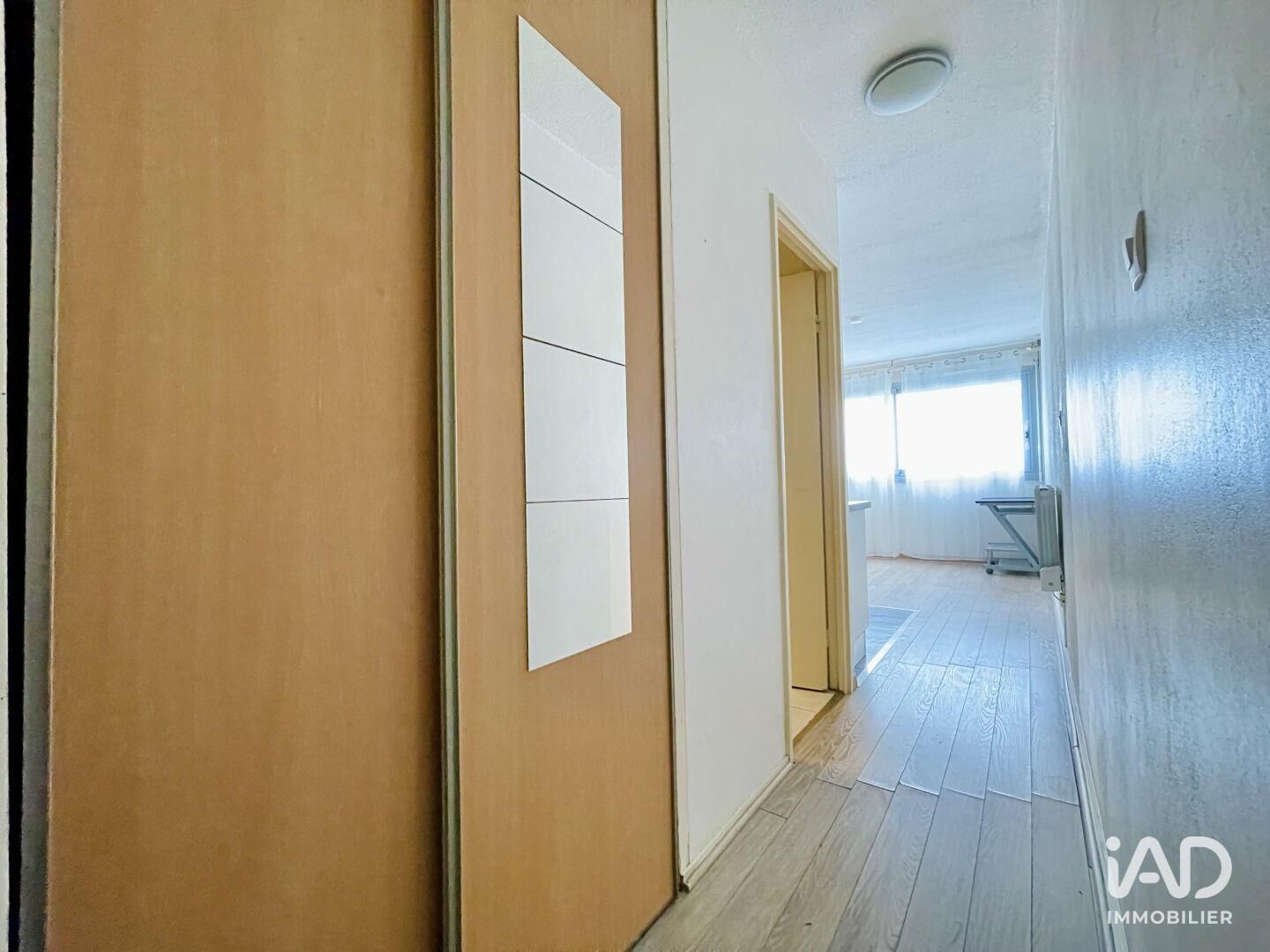 Location Appartement 1 pièce - Photo 3