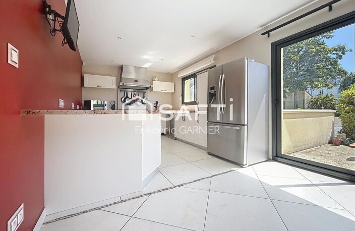 Maison individuelle de185 m², 6 chambres, sous-sol total, piscine — photo 4