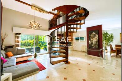 Maison 8 pièces 1035000 €