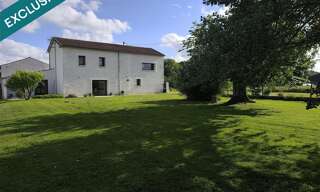 Maison 9 Pièces 250 m² à vendre à Asnières-la-Giraud (17400)