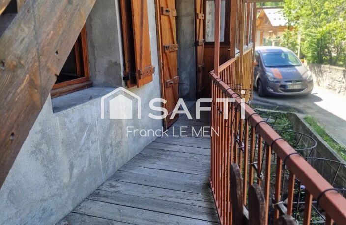Grande maison de village à rehabiliter — photo 2