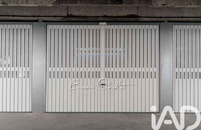 Vente Garage 14 m&sup2; — photo 3