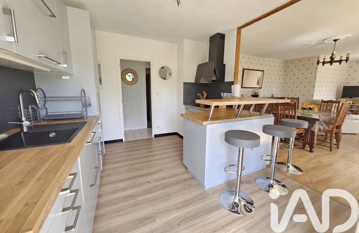 Vente Maison/villa 4 pièces — photo 2
