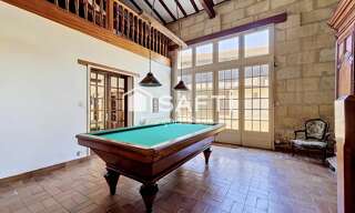 Maison 11 Pièces 327 m² à vendre à Pompignac (33370)