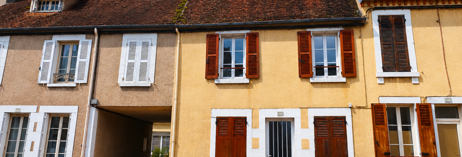 Immeuble  118 m² à vendre à Cosne-Cours-sur-Loire (58200)