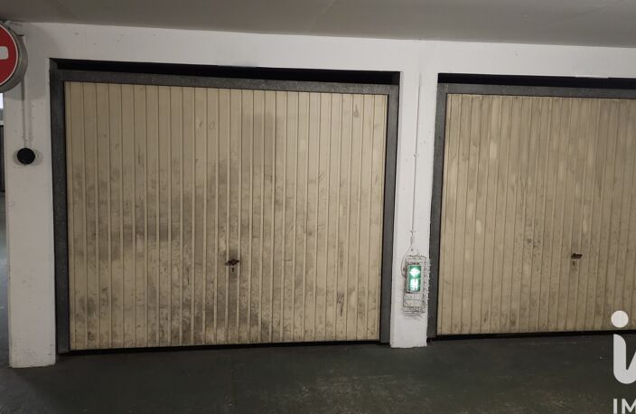 Vente Garage 13 m&sup2; — photo 3