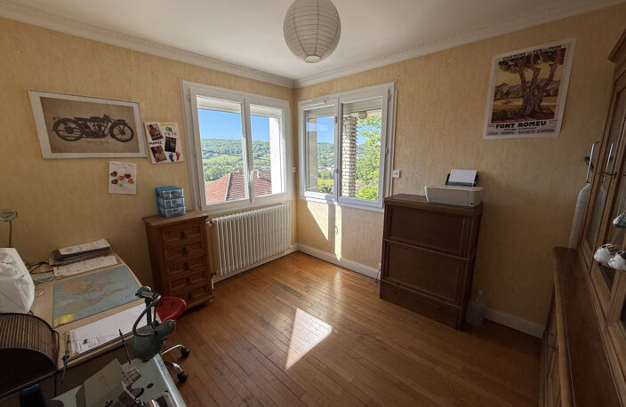 Maison sur sous-sol — photo 5