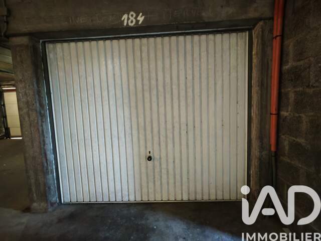 Vente Garage 14 m&sup2; — photo du bien