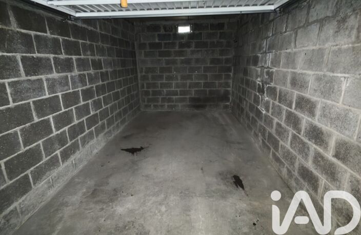 Vente Garage 14 m&sup2; — photo 3