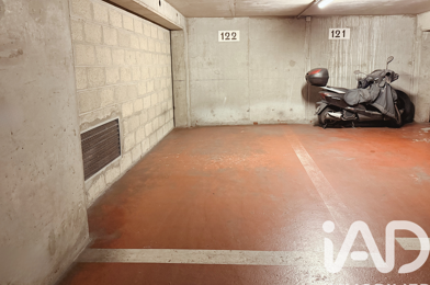 Garage  52000 €