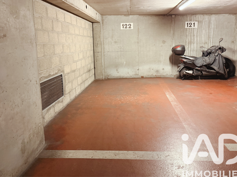 Vente Parking 12 m&sup2; — photo 1