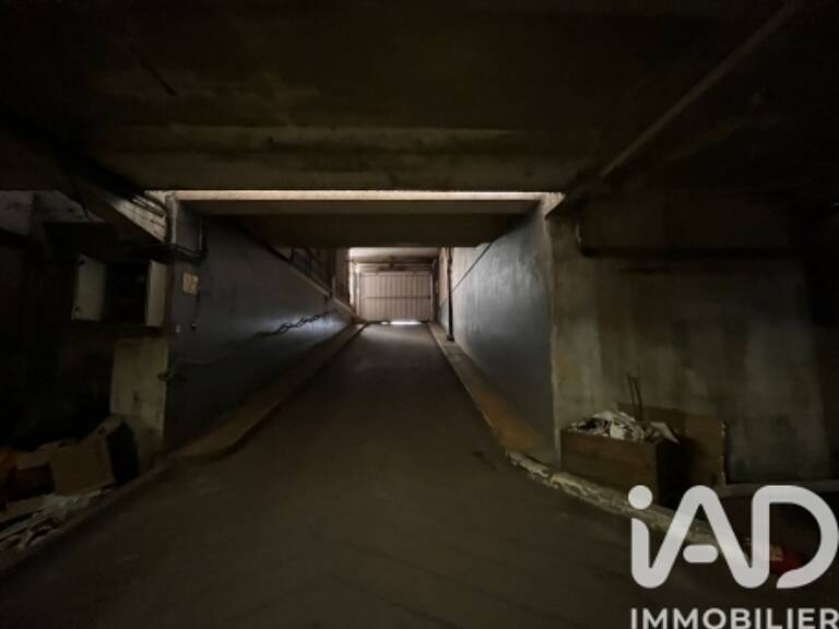 Vente Parking 1 400 m&sup2; — photo 1