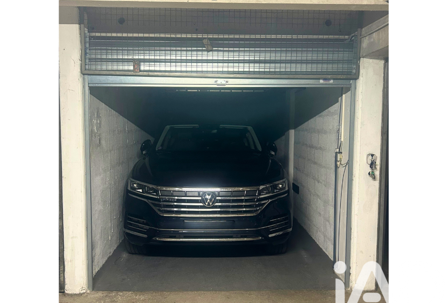 Vente Garage 19 m&sup2; — photo 1
