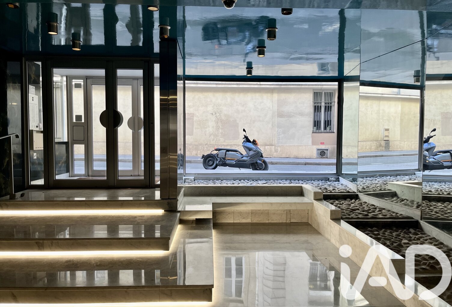 Vente Parking 10 m&sup2; — photo 1