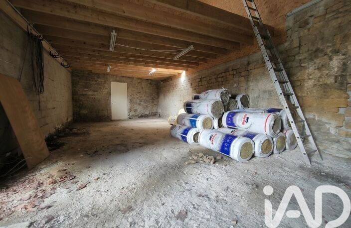 Vente Garage 75 m&sup2; — photo 3